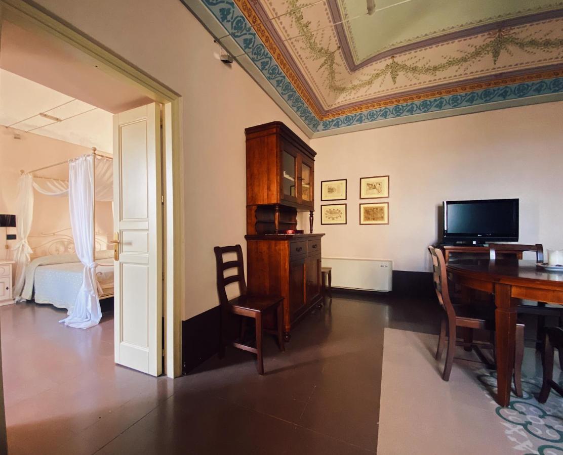 Апарт отель Palazzo Gambuzza Испика Экстерьер фото