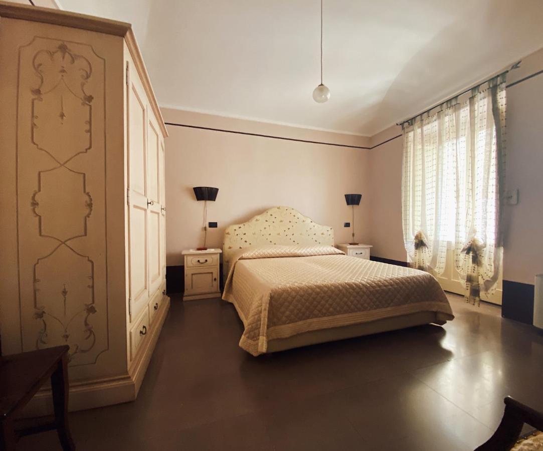 Апарт отель Palazzo Gambuzza Испика Экстерьер фото